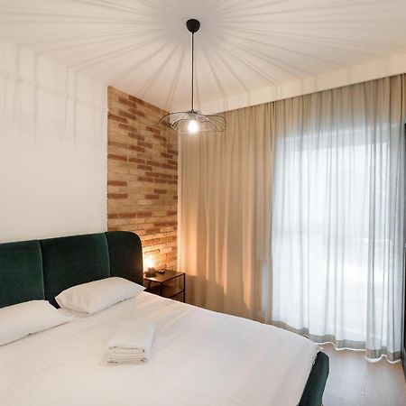 Harmonia Apartament With Parking Torun Luaran gambar
