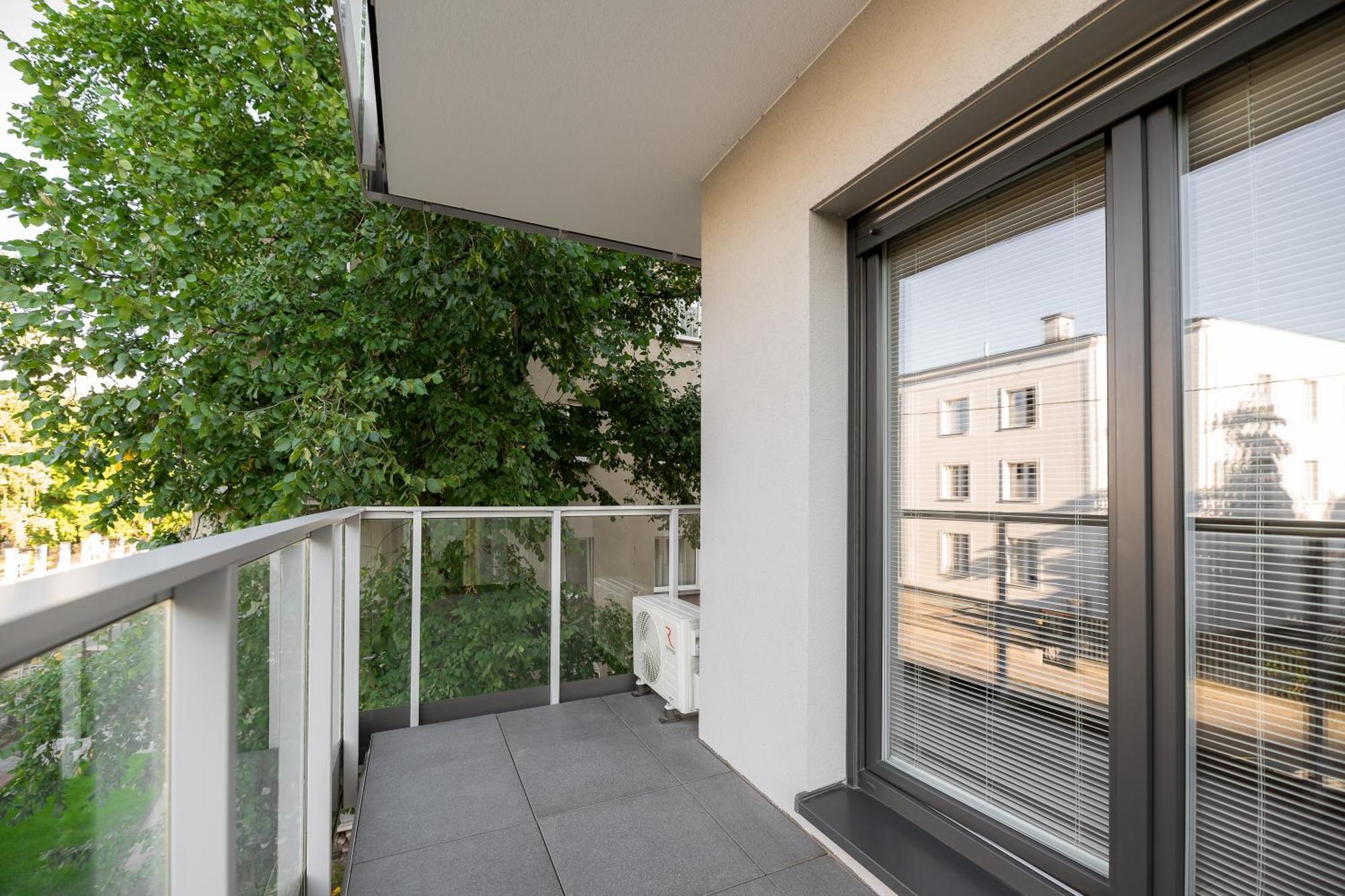 Harmonia Apartament With Parking Torun Luaran gambar